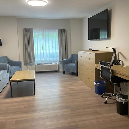 Baymont By Wyndham Gold River מראה חיצוני תמונה