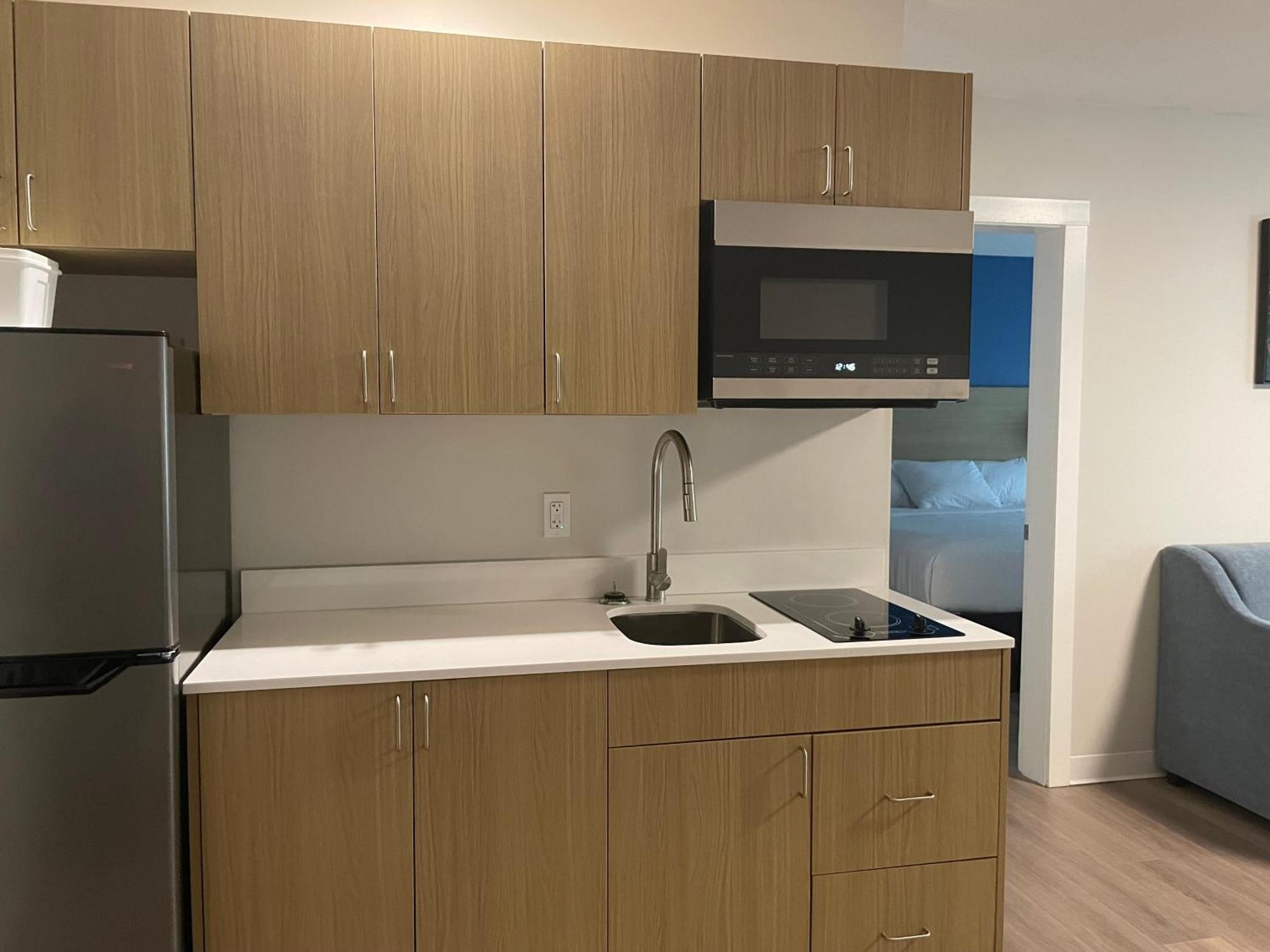 Baymont By Wyndham Gold River מראה חיצוני תמונה