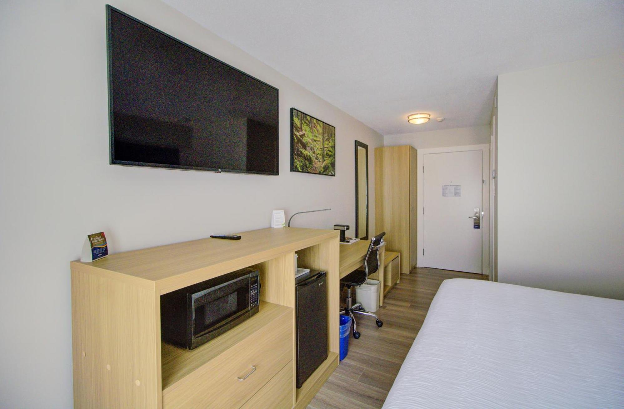 Baymont By Wyndham Gold River מראה חיצוני תמונה