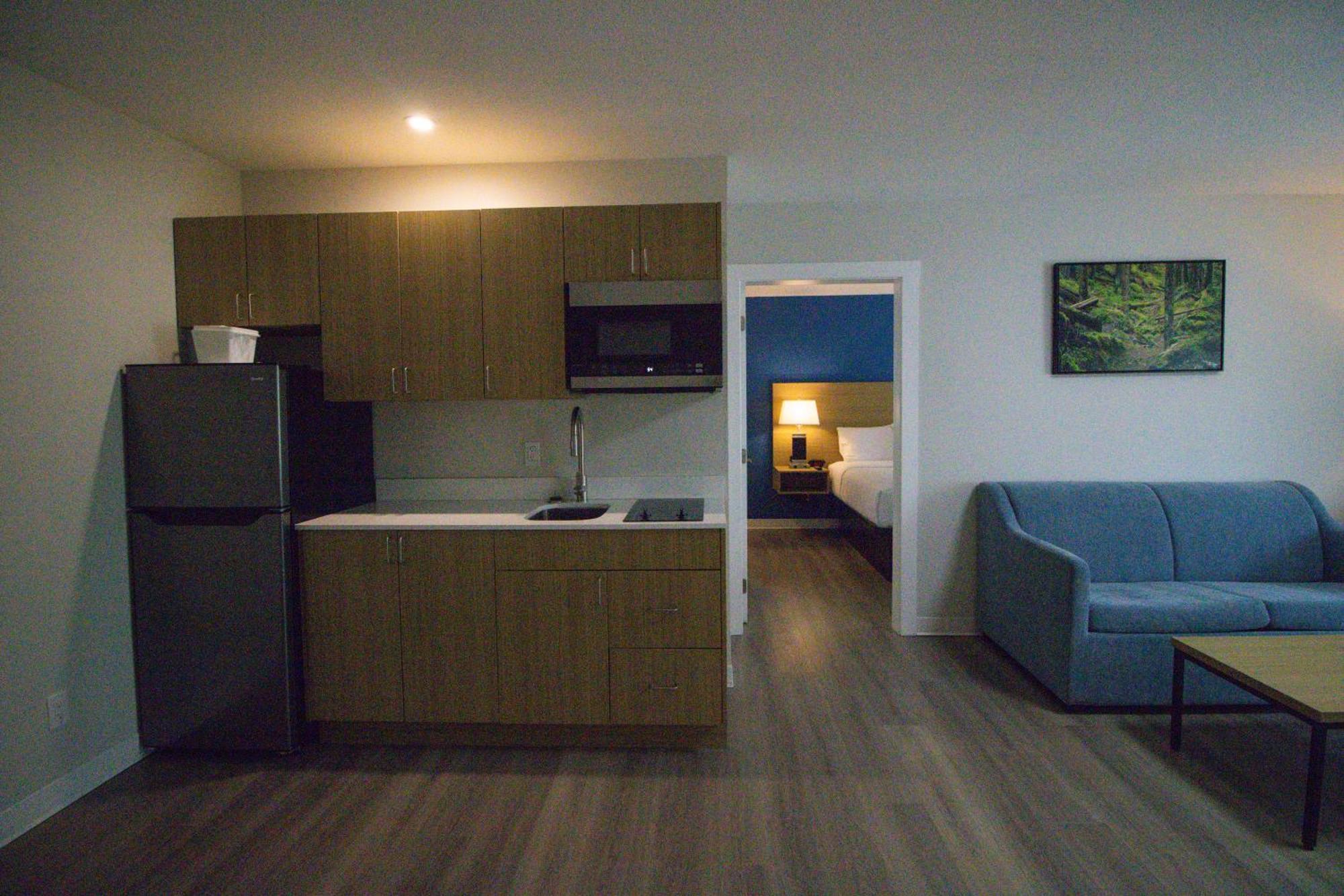 Baymont By Wyndham Gold River מראה חיצוני תמונה